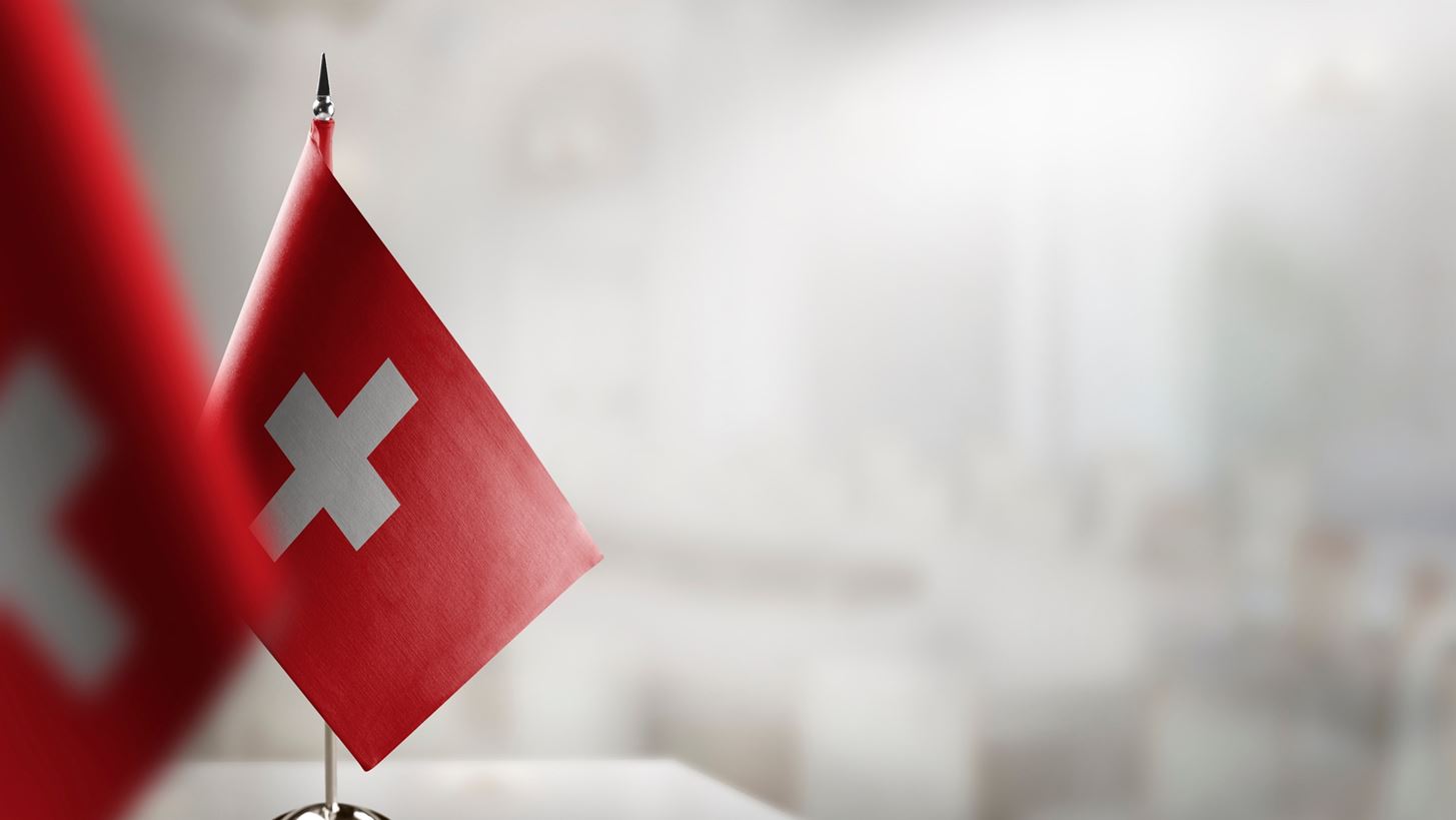 Δημοψήφισμα στην Ελβετία: Οι πολίτες αποφασίζουν για υποχρεωτική πολιτική θητεία και κλιματικό φόρο στους πιο πλούσιους