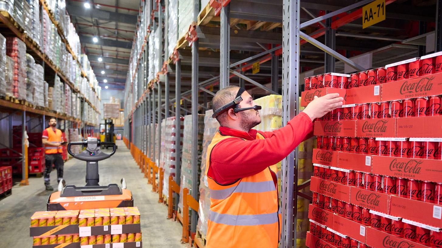 Coca-Cola Τρία Έψιλον: Ανάπτυξη στα σούπερ μάρκετ, πτώση στο HORECA - Τι προβλέπει για το 2025