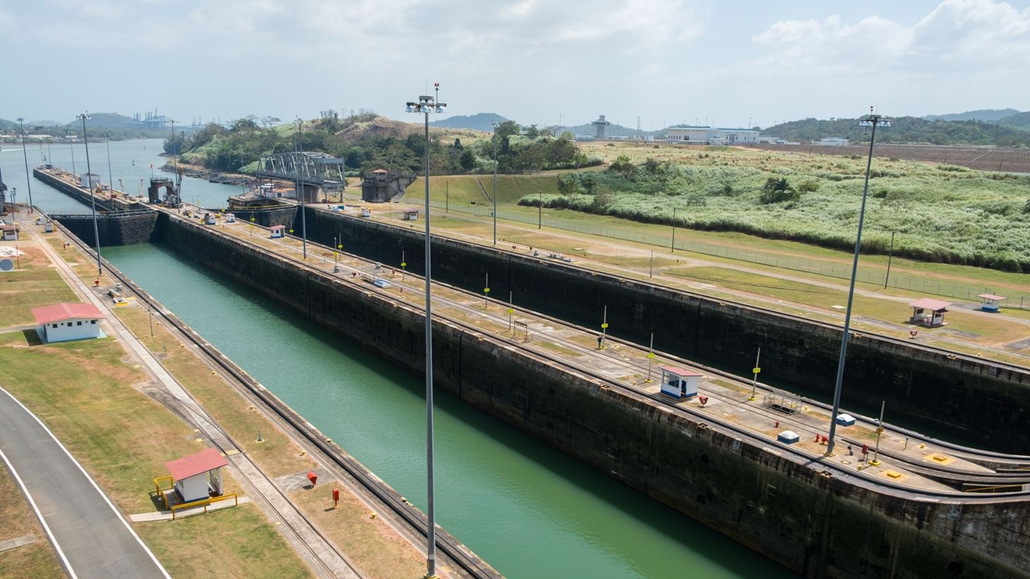 ​​​​​​​Γιατί ο Τραμπ δεν μπορεί να κερδίσει την Κίνα στα λιμάνια