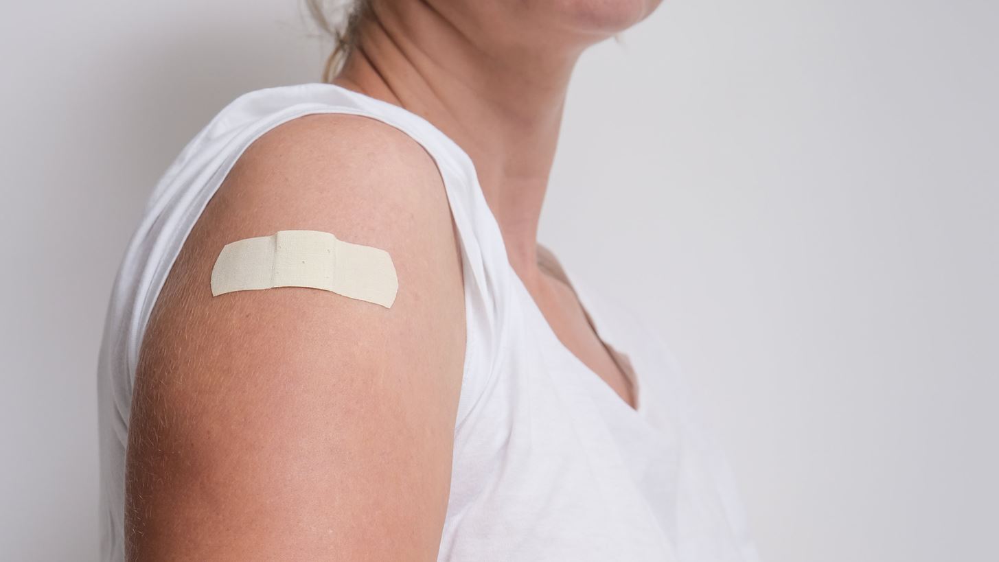 Έρευνα: Εμβόλιο για την COVID-19 και έμμηνος ρύση