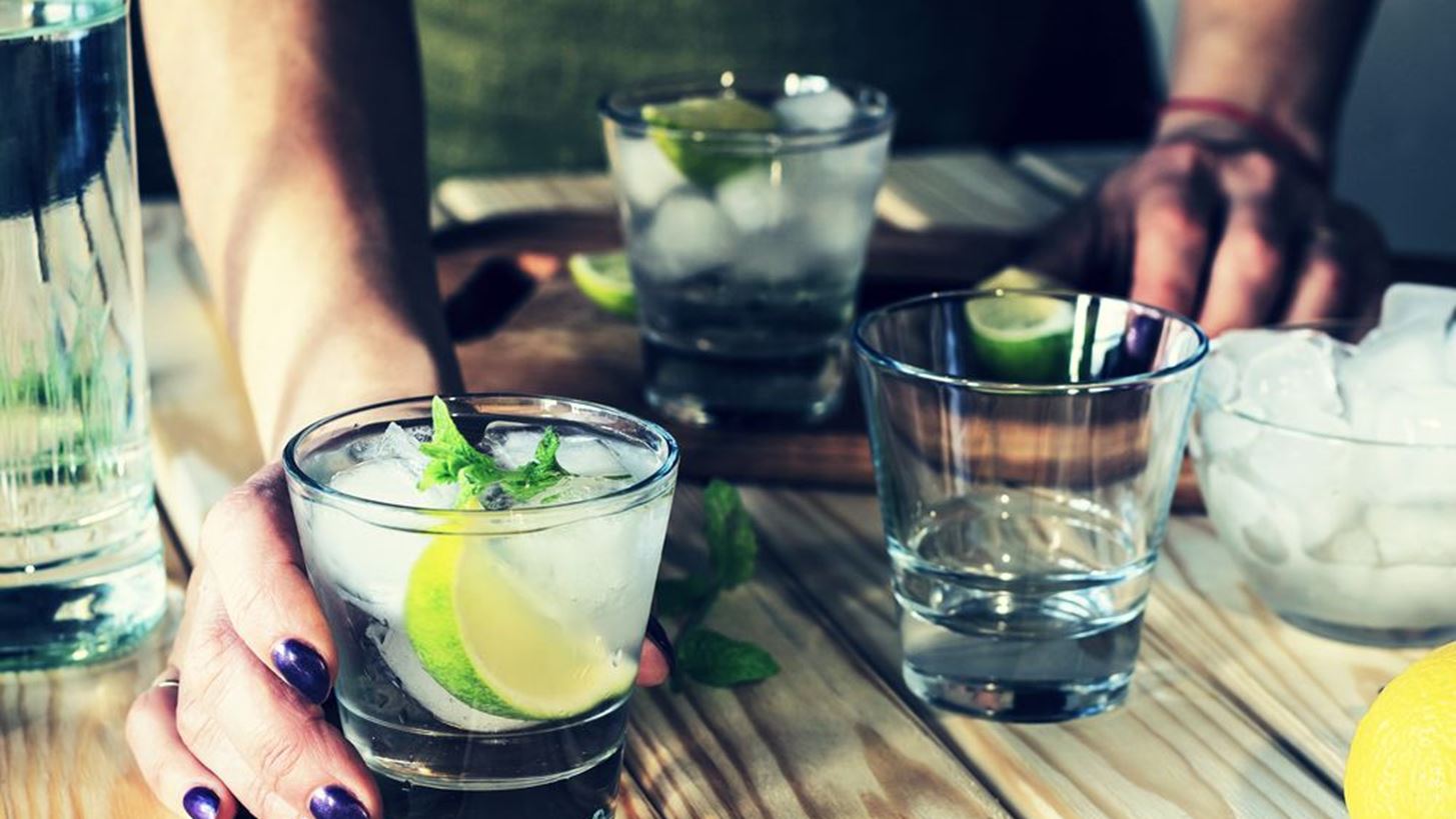 Πόσο κακό κάνει τελικά στην υγεία μας το αλκοόλ;