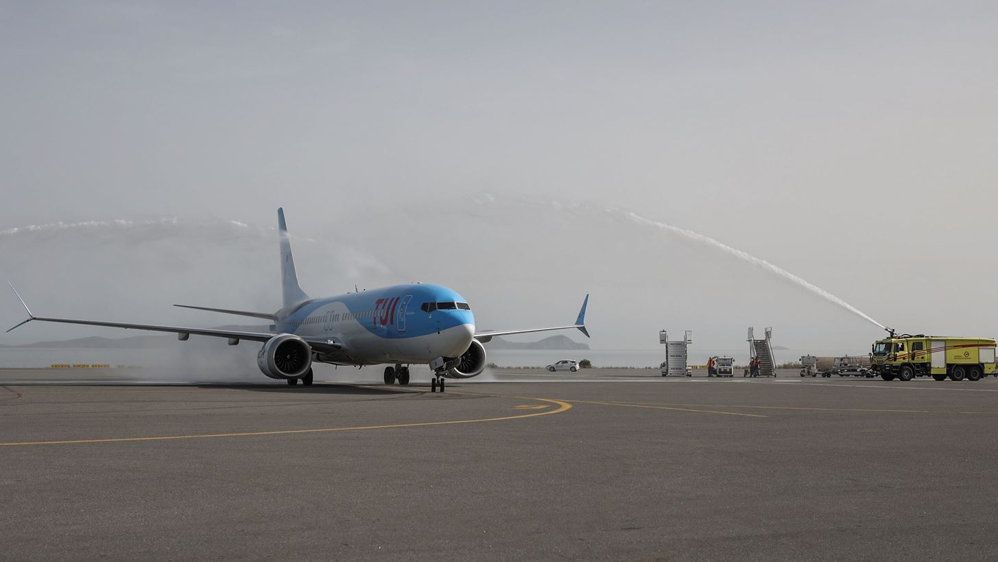 Ηράκλειο: Ανοίγει το αεροδρόμιο - Αποχωρούν οι αγροτοκτηνοτρόφοι