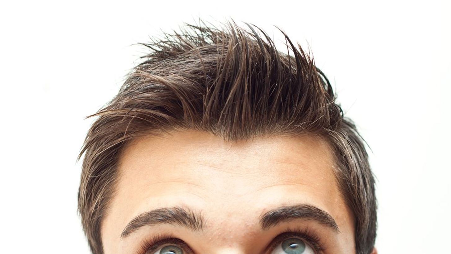 Τα 8 μεγαλύτερα λάθη που κάνουμε καθημερινά στα μαλλιά μας