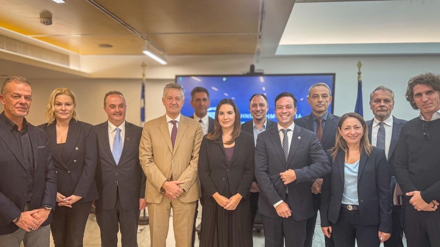 Συνάντηση Όλ. Κεφαλογιάννη με Πανελλήνια Ομοσπονδία Ξενοδόχων