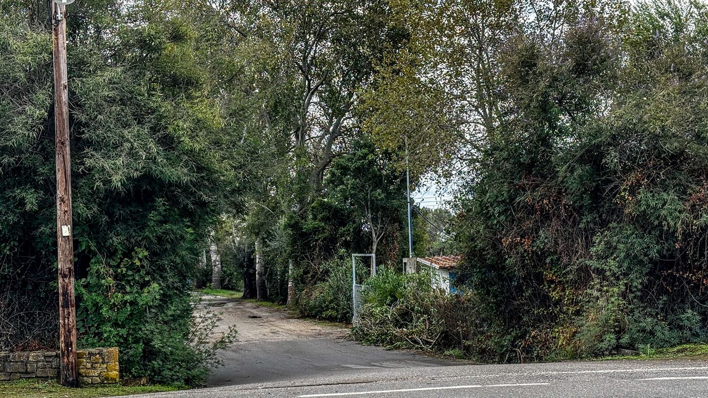 Διπλό φονικό στη Φοινικούντα: Νέα στοιχεία στο μικροσκόπιο των αρχών – Κατέθεσε ο επιχειρηματίας από την Αθήνα