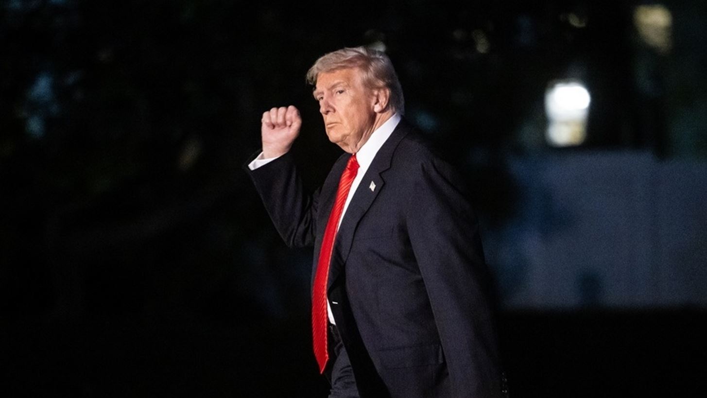 Axios: Ο Τραμπ έτοιμος να συζητήσει με τον Μαδούρο - Απομακρύνεται το ενδεχόμενο επίθεσης στη Βενεζουέλα "προς το παρόν"