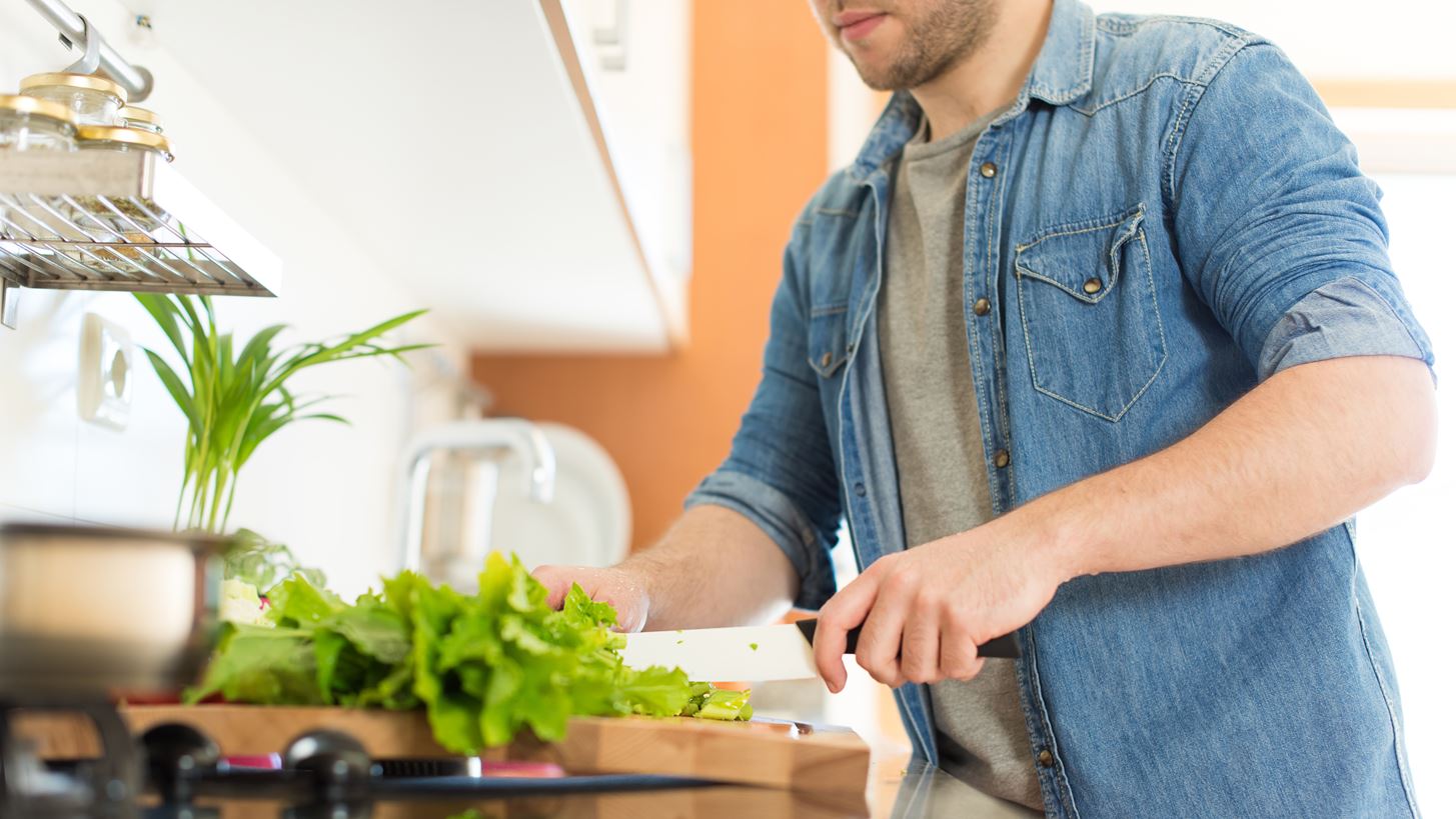 Οι αλλαγές που πρέπει να κάνουμε στη διατροφή μας όσο μεγαλώνουμε