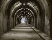 Ολυμπία Οδός: Μπήκαμε στα τούνελ διαφυγής της Κακιάς Σκάλας