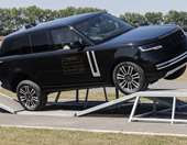 To Range Rover Electric καταργεί το "πιο βρώμικο σημείο του αυτοκινήτου"