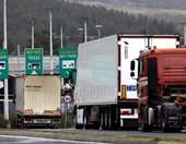 Μπλόκα με φορτηγά στα σύνορα τεσσάρων χωρών των Δ. Βαλκανίων - Διεκδικούν μεγαλύτερη διάρκεια παραμονής στη ζώνη Σένγκεν