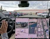 Ένα Tesla ψάχνει 20 λεπτά για πάρκινγκ και ο Musk το διασκεδάζει