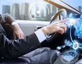 Κόπηκε σε εξέταση για δίπλωμα λόγω τεχνολογίας Tesla