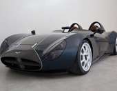 Mignatta Rina: ένα αναλογικό supercar με κινητήρα V8