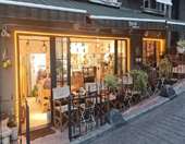 Ένα ελληνικό καφέ στην Κωνσταντινούπολη