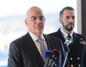 Hürriyet: "Η Ελλάδα άρχισε ξανά τις προκλήσεις στο Αιγαίο" - Εμφάνιση Δένδια με το "χαρτί" των 12 μιλίων