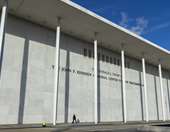 Αγωγή κατά Τραμπ για τη μετονομασία του Κέντρου Κένεντι κατέθεσε βουλευτής και μέλος του ΔΣ