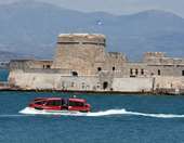 Θυελλώδεις άνεμοι προκάλεσαν μικροζημιές στο Ναύπλιο