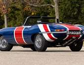 Στο σφυρί η Jaguar E-Type των ταινιών Austin Powers