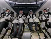 Με κάψουλα της SpaceX επέστρεψαν στη Γη τέσσερις αστροναύτες του ISS