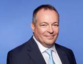 Από την υποτίμηση στην αναγνώριση