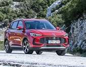 Δοκιμή MG ZS Max Hybrid+: Άνετο SUV με καλές επιδόσεις σε προσιτή τιμή