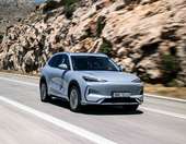 Οδηγούμε το νέο Geely EX5 που αλλάζει το τοπίο στα ηλεκτρικά SUV-Δείτε την τιμή του