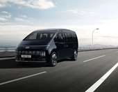 Τι αλλάζει στο κορυφαίο minivan της ελληνικής αγοράς αυτοκινήτου για το 2026