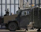 Έφοδος της ισραηλινής αστυνομίας στα κεντρικά της UNRWA στην Ανατολική Ιερουσαλήμ - Ύψωσε τη σημαία του Ισραήλ