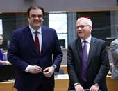 Κυρ. Πιερρακάκης: Στρατηγική μας προτεραιότητα η ανάπτυξη εθνικής αμυντικής βιομηχανίας