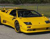 Αυτή η υπέροχη Lamborghini Diablo VT Roadster βγαίνει σε δημοπρασία και δεν είναι ακριβή