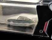 Μίνι αεροδυναμική σήραγγα που λειτουργεί για το γραφείο