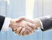 Παγκόσμιες συμφωνίες 4,5 τρισ. δολ. το 2025 - Η δεύτερη καλύτερη χρονιά στην ιστορία με σειρά από mega-deals