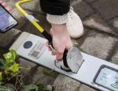 Η καινοτομία που αλλάζει τον τρόπο φόρτισης ηλεκτρικών αυτοκινήτων (video)