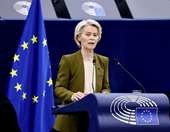 Φ. ντερ Λάιεν: Oi αντίπαλοι της ΕΕ είναι 