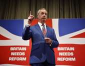 Βρετανία: O Φάρατζ ξεπέρασε για πρώτη φορά τον Στάρμερ στην προτίμηση για πρωθυπουργό