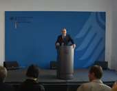 "Κέντρα επιστροφών" μεταναστών στην Αφρική θέλει ο Γερμανός ΥΠΕΣ