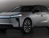 To Toyota bZ4x αλλάζει όνομα και αναβαθμίζεται σημαντικά-όλα τα στοιχεία και εικόνες