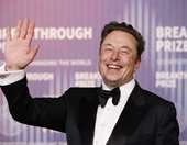 Ο Μασκ παρουσιάζει το Grok-3, ένα AI chatbot που ανταγωνίζεται το OpenAI και το DeepSeek