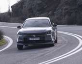 Δοκιμή DS No4 Hybrid: Η premium εναλλακτική στα μικρομεσαία