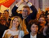 Μίτσκοσκι: "Η νέα κυβέρνηση του VMRO θα σεβαστεί τη Συμφωνία των Πρεσπών, όμως εγώ θα αποκαλώ τη χώρα μου Μακεδονία"