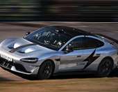 Η Κίνα βάζει κόφτη στα ηλεκτρικά αυτοκίνητα-πρόταση για πλαφόν στην επιτάχυνση