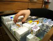 "Κόφτης" στα 3 ευρώ στη συμμετοχή ασθενών στα γενόσημα φάρμακα