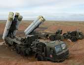 Bloomberg: Ο Ερντογάν ζητά από τον Πούτιν να πάρει πίσω τους S-400 για να ξεμπλοκάρει την αγορά των F-35