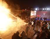 Νέα διαδήλωση της αντιπολίτευσης στην Αλβανία, 16 αστυνομικοί τραυματίες