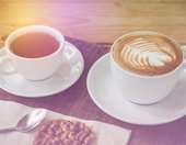 Γιατί δεν πειράζει να πίνουμε καφέ με άδειο στομάχι και ακόμη δύο μύθοι