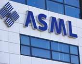 ASML: Παραγγελίες - ρεκόρ για τον γίγαντα των τσιπ εν μέσω της αυξανόμενης ζήτησης για Τεχνητή Νοημοσύνη