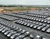 Γιατί εκατοντάδες Tesla Cybertruck μένουν παρκαρισμένα στο Τέξας