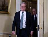 Βρετανία: Ο Στάρμερ "ανοίγει" το μονοπάτι για αύξηση των βασικών φόρων στον επικείμενο προϋπολογισμό