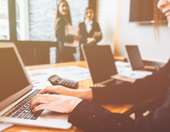 Η μεγάλη υστέρηση στην απασχόληση των γυναικών – Τα μέτρα που προτείνονται