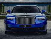 Αυτή είναι η πρώτη Rolls-Royce εμπνευσμένη από τα βιντεοπαιχνίδια των 80s